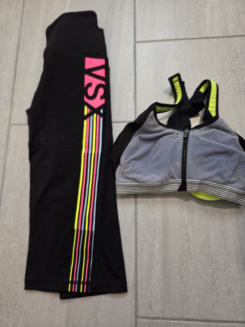VSX Black Leggings with Sports Bra SET